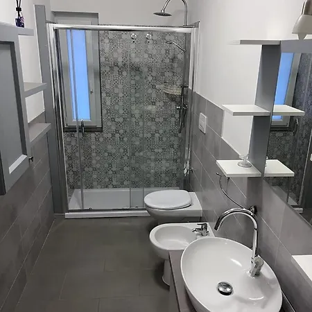 Nina's House 2 A 300 Metri Dal Mare Apartament *