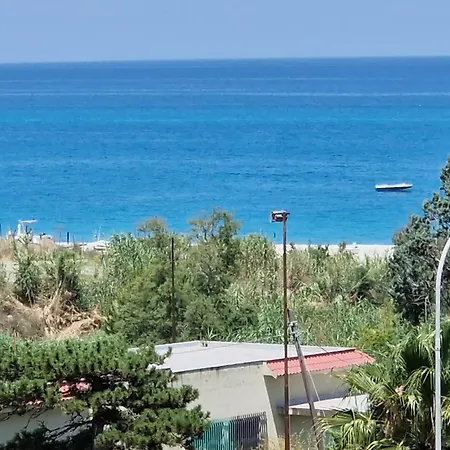 Nina's House 2 A 300 Metri Dal Mare Apartment Santa Caterina Dello Ionio Marina