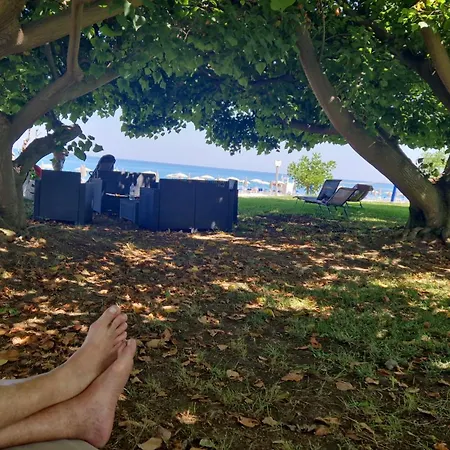 Nina's House 2 A 300 Metri Dal Mare Santa Caterina Dello Ionio Marina