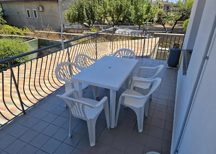 Nina's House 2 A 300 Metri Dal Mare דירה Santa Caterina Dello Ionio Marina